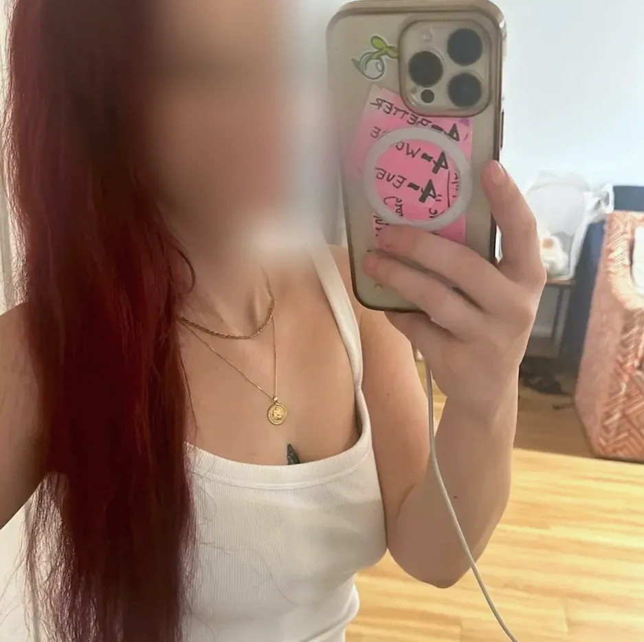 Jonna, 28