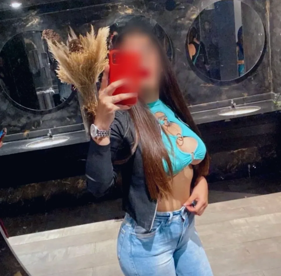 Michelle, 35
