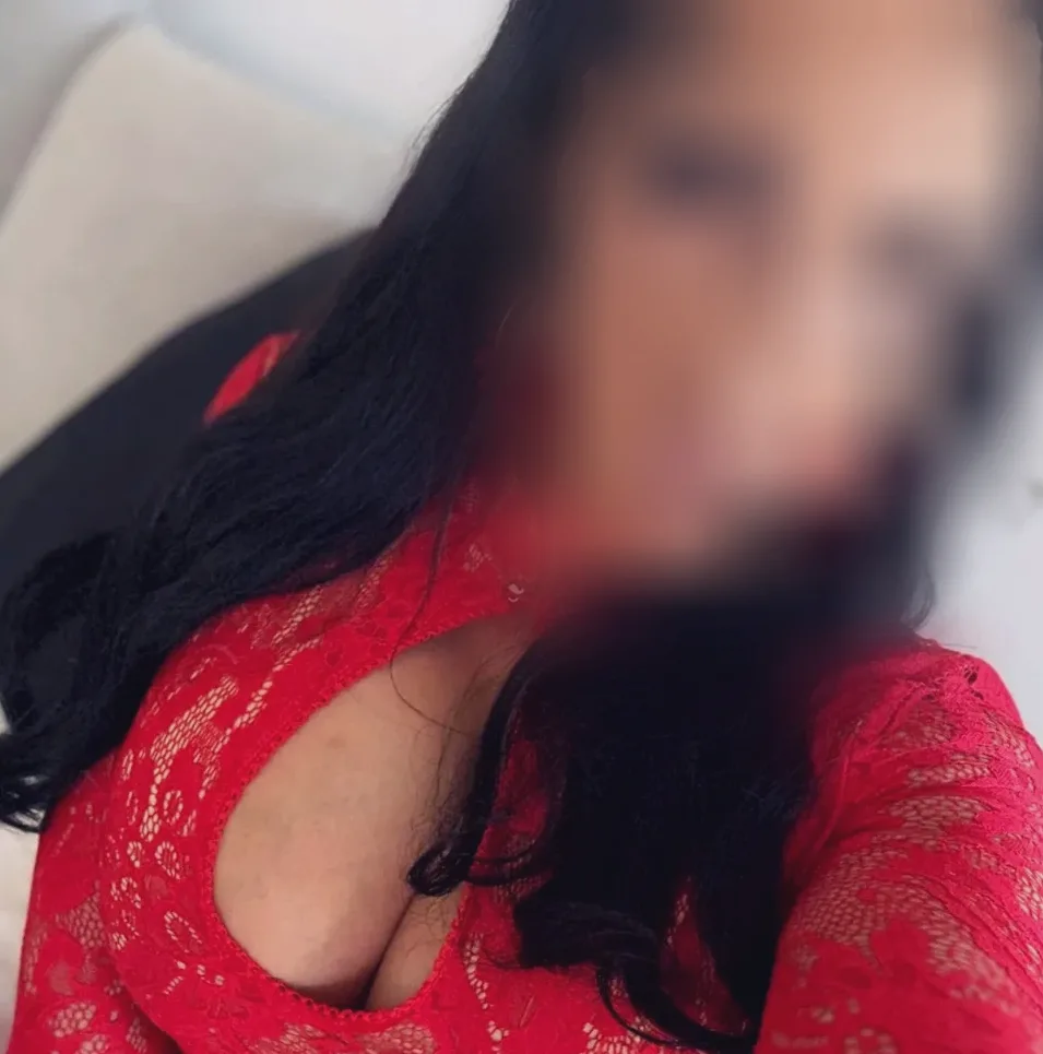 Wilhelmina, 37